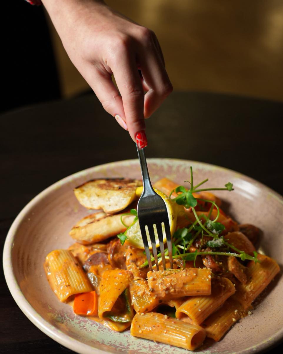 Bistro pasta post from The Little Merchant Instagram